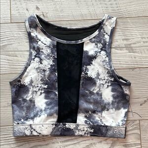 Women's Black and Gray Sleeveless Top